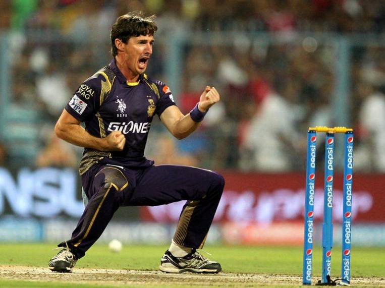 கிரிக்கெட்டிலிருந்து கண்ணீருடன் விடைபெற்ற Brad Hogg