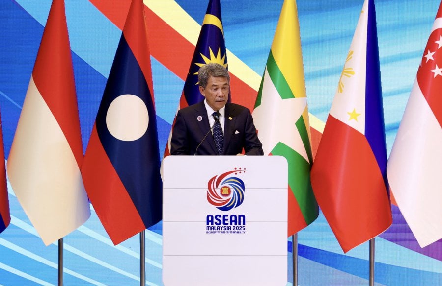 தாய்லாந்து - கம்போடியா உடனடியாக போர் நிறுத்தத்தை அறிவிக்க வேண்டும்:  மலேசியா வலியுறுத்து