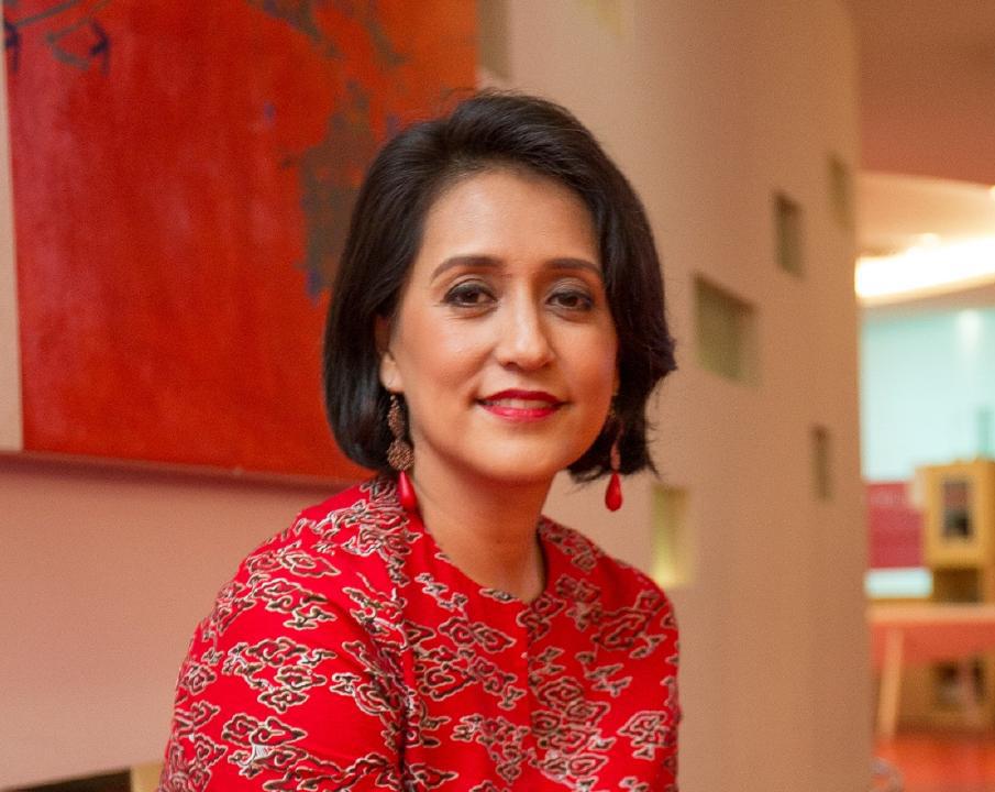 ஏர் ஏசியாவின் தலைமை நிர்வாக அதிகாரி ஐரின் ஒமார் சென்ஹெங் இயக்குநர் பதவியில் இருந்து விலகினார்