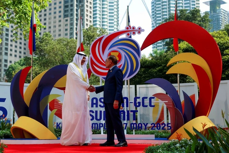 ஆசியான், ஜிசிசி வர்த்தக வாய்ப்பு அடுத்த ஆண்டு 30 சதவீதம் அதிகரிக்கும்: குவைத் பட்டத்து இளவரசர்